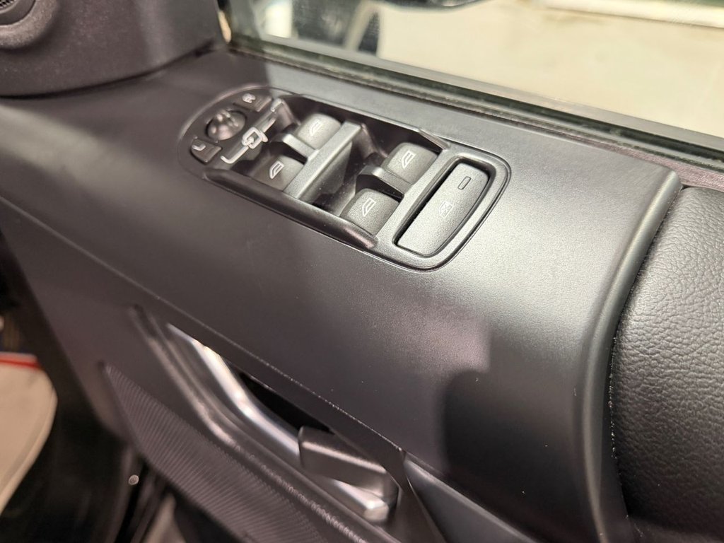 USED 2014 14 LAND ROVER FREELANDER 2 2.2 SD4 XS SUV 5dr Diesel CommandShift 4WD Euro 5 (190 ps) 