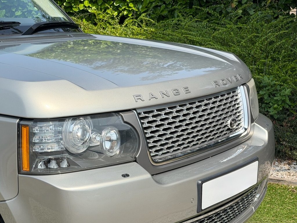 USED 2011 11 LAND ROVER RANGE ROVER 4.4 TD V8 Vogue SE Autobiography SUV 5dr Diesel Auto 4WD Euro 5 (313 bhp) HEATED/COOLED SEATS, SUNROOF