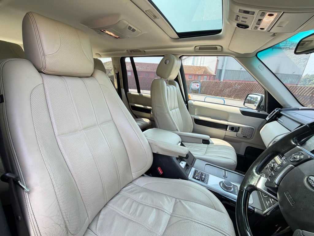 USED 2011 11 LAND ROVER RANGE ROVER 4.4 TD V8 Vogue SE Autobiography SUV 5dr Diesel Auto 4WD Euro 5 (313 bhp) HEATED/COOLED SEATS, SUNROOF