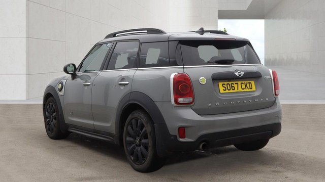 View our MINI COUNTRYMAN
