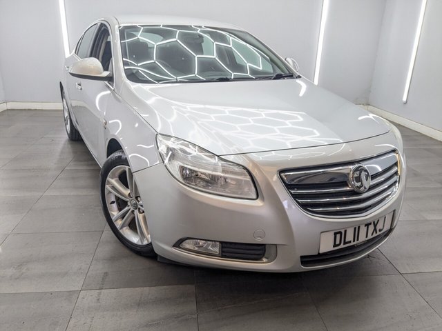 View our VAUXHALL INSIGNIA