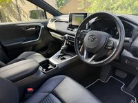 USED 2022 71 TOYOTA RAV4 2.5 VVT-h GPF Dynamic SUV 5dr Petrol Hybrid CVT Euro 6 (s/s) (218 ps) 