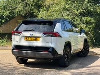 USED 2022 71 TOYOTA RAV4 2.5 VVT-h GPF Dynamic SUV 5dr Petrol Hybrid CVT Euro 6 (s/s) (218 ps) 