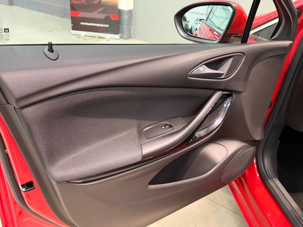 USED 2016 16 VAUXHALL ASTRA 1.6 CDTi ecoTEC BlueInjection SRi Hatchback 5dr Diesel Manual Euro 6 (110 ps) 