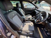 USED 2017 17 VOLKSWAGEN PASSAT 2.0 TDI BlueMotion Tech R-Line Estate 5dr Diesel DSG Euro 6 (s/s) (150 ps) Aircon/Heated Seats