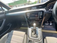 USED 2017 17 VOLKSWAGEN PASSAT 2.0 TDI BlueMotion Tech R-Line Estate 5dr Diesel DSG Euro 6 (s/s) (150 ps) Aircon/Heated Seats