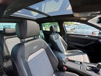 USED 2017 17 VOLKSWAGEN PASSAT 2.0 TDI BlueMotion Tech R-Line Estate 5dr Diesel DSG Euro 6 (s/s) (150 ps) Aircon/Heated Seats