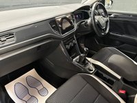 USED 2018 68 VOLKSWAGEN T-ROC 2.0 TDI SEL SUV 5dr Diesel Manual 4Motion Euro 6 (s/s) (150 ps) CAR PLAY - CRUISE - SAT NAV