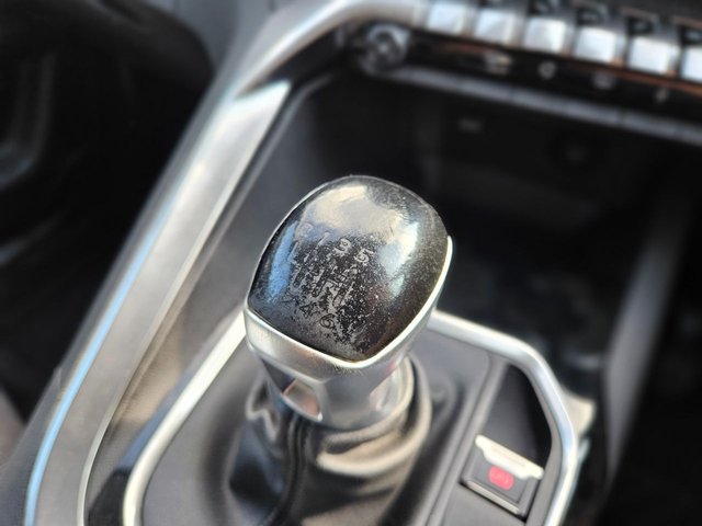 View our PEUGEOT 3008