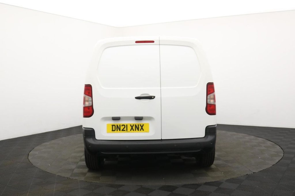 USED 2021 21 VAUXHALL COMBO 1.5 Turbo D 2300 Dynamic Panel Van 4dr Diesel Manual L1 H1 Euro 6 (100 ps) Bluetooth, Air Con, Sensors
