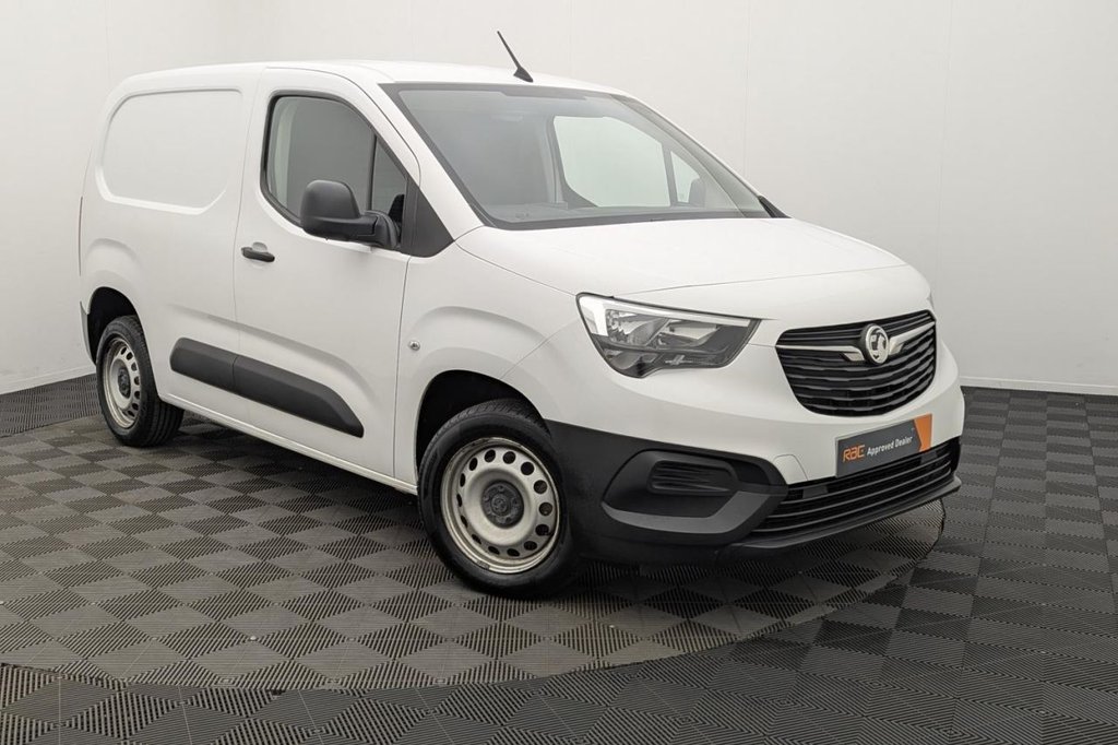 USED 2021 21 VAUXHALL COMBO 1.5 Turbo D 2300 Dynamic Panel Van 4dr Diesel Manual L1 H1 Euro 6 (100 ps) Bluetooth, Air Con, Sensors