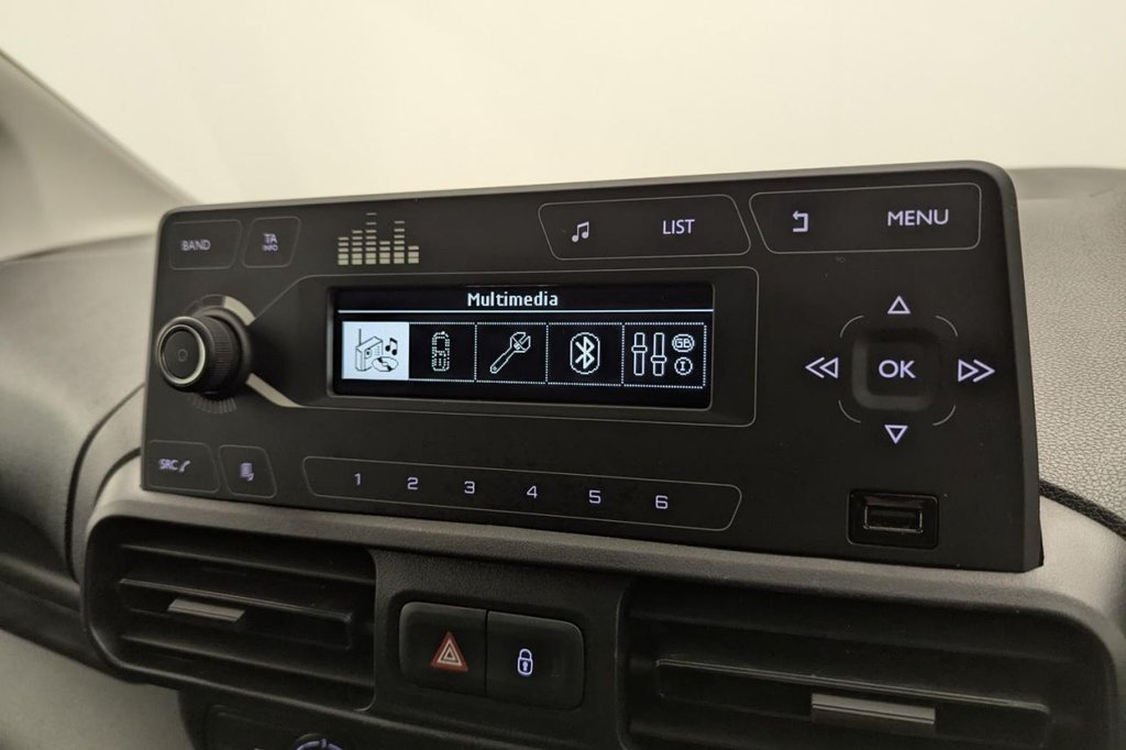 USED 2021 21 VAUXHALL COMBO 1.5 Turbo D 2300 Dynamic Panel Van 4dr Diesel Manual L1 H1 Euro 6 (100 ps) Bluetooth, Air Con, Sensors