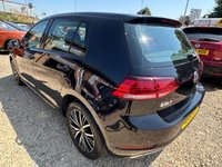 USED 2018 18 VOLKSWAGEN GOLF 1.6 TDI SE Hatchback 5dr Diesel Manual Euro 6 (s/s) (115 ps) 