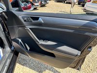 USED 2018 18 VOLKSWAGEN GOLF 1.6 TDI SE Hatchback 5dr Diesel Manual Euro 6 (s/s) (115 ps) 