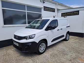 2021 PEUGEOT PARTNER