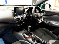 USED 2020 69 NISSAN JUKE 1.0 DIG-T N-Connecta SUV 5dr Petrol Manual Euro 6 (s/s) (117 ps) Low Mileage With Parking Camera, SATNAV, CARPLAY, Privcay Glass, 17" Alloys only 17000 Miles Full Service History