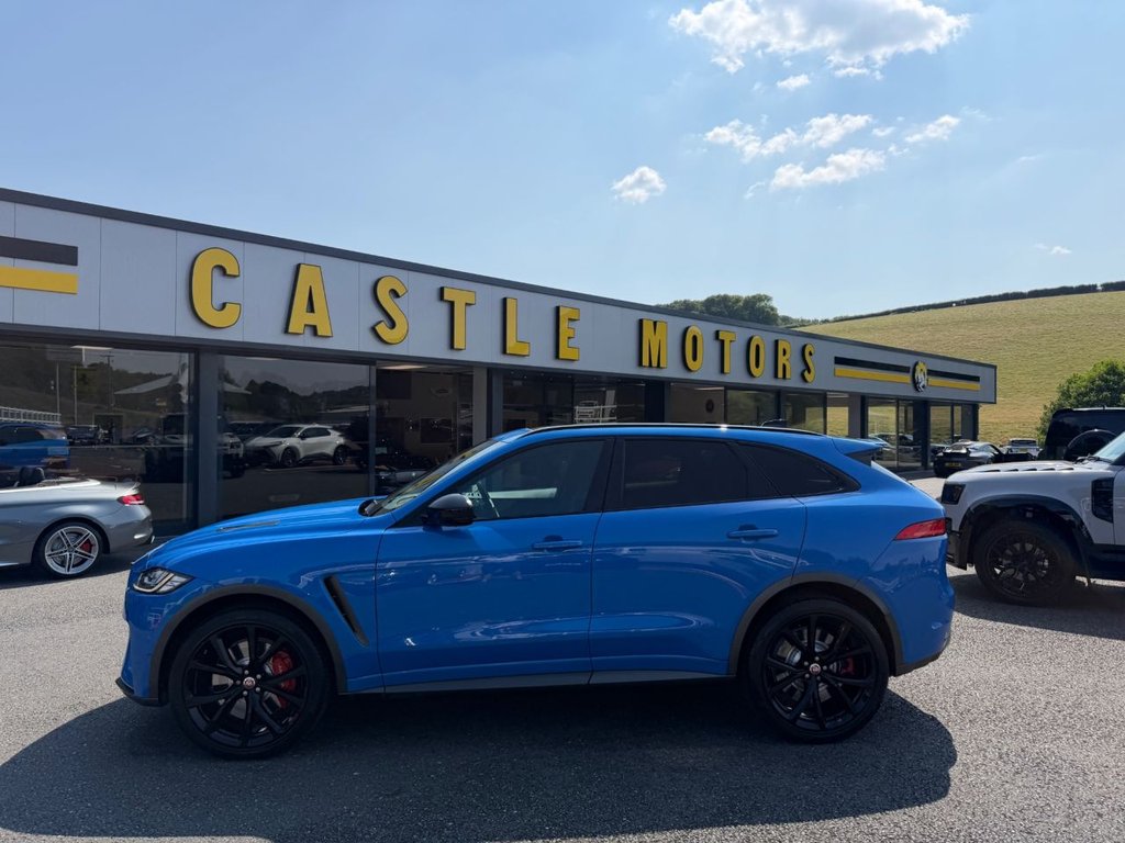 2020 Jaguar F-Pace thumbnail 3