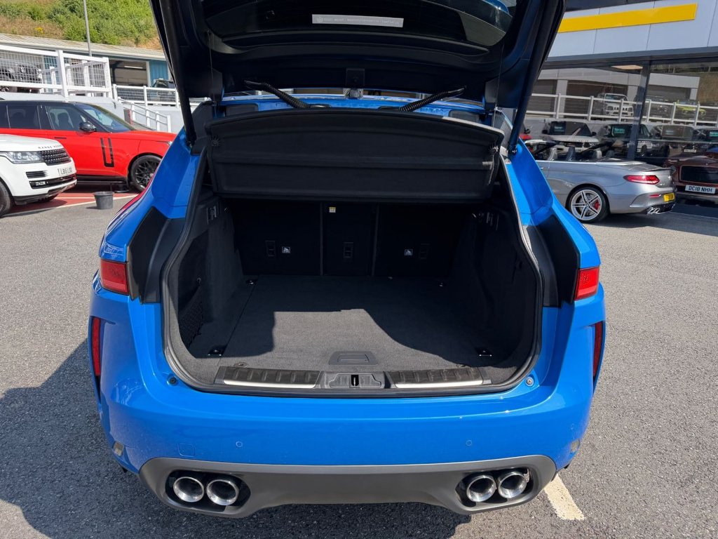 2020 Jaguar F-Pace thumbnail 19