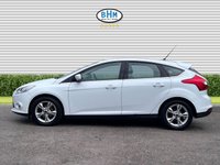 USED 2011 61 FORD FOCUS 1.6 Zetec Hatchback 5dr Petrol Manual Euro 5 (125 ps) Low Miles