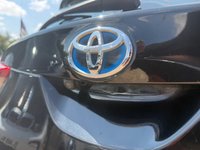 USED 2017 17 TOYOTA AURIS 1.8 VVT-h Business Edition Hatchback 5dr Petrol Hybrid CVT Euro 6 (s/s) (Safety Sense) (136 ps) 