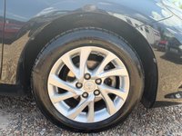 USED 2017 17 TOYOTA AURIS 1.8 VVT-h Business Edition Hatchback 5dr Petrol Hybrid CVT Euro 6 (s/s) (Safety Sense) (136 ps) 