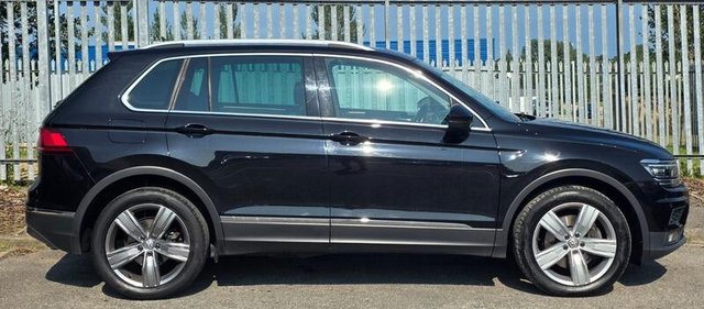 View our VOLKSWAGEN TIGUAN