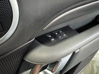 USED 2018 68 LAND ROVER DISCOVERY 5 3.0 SD V6 HSE SUV 5dr Diesel Auto 4WD Euro 6 (s/s) (306 ps) 2018 / 68 DISCOVERY 5 HSE 3.0 SDV6 306 PS - FUJI WHITE - &pound;6500 OF OPTIONS - BLACK PACK - DYNAMIC PACK - EXT ROOF RAILS - TILT & SLIDE GLASS PANROOF - LANE ASSIST - BLIND SPOT ASSIST - TOWBAR - REVERSE CAMERA