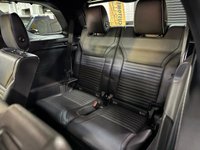 USED 2018 68 LAND ROVER DISCOVERY 5 3.0 SD V6 HSE SUV 5dr Diesel Auto 4WD Euro 6 (s/s) (306 ps) 2018 / 68 DISCOVERY 5 HSE 3.0 SDV6 306 PS - FUJI WHITE - &pound;6500 OF OPTIONS - BLACK PACK - DYNAMIC PACK - EXT ROOF RAILS - TILT & SLIDE GLASS PANROOF - LANE ASSIST - BLIND SPOT ASSIST - TOWBAR - REVERSE CAMERA