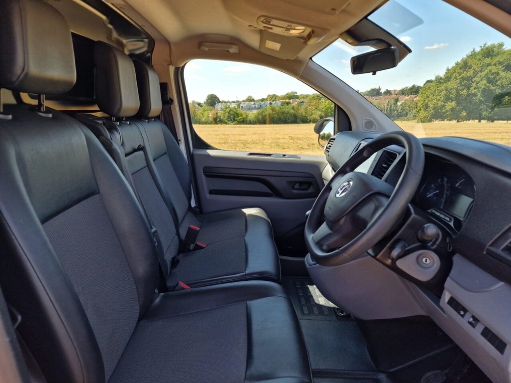 USED 2020 20 VAUXHALL VIVARO 1.5 Turbo D 2900 Sportive Panel Van 5dr Diesel Manual L2 H1 Euro 6 (s/s) (100 ps) FINANCE AVAILABLE