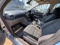 USED 2008 08 FORD FOCUS 1.6 Titanium Hatchback 5dr Petrol Automatic (184 g/km, 99 bhp) ABS AND AIR CON