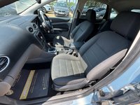 USED 2008 08 FORD FOCUS 1.6 Titanium Hatchback 5dr Petrol Automatic (184 g/km, 99 bhp) ABS AND AIR CON