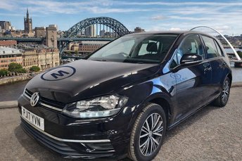 2017 VOLKSWAGEN GOLF