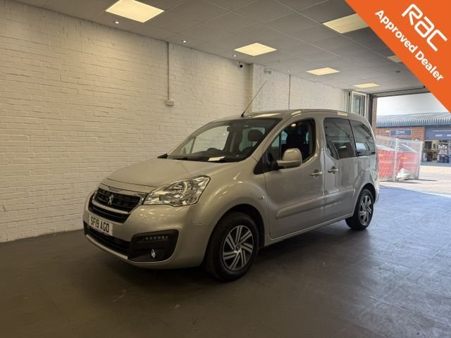 View our PEUGEOT PARTNER