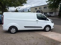 USED 2022 22 FORD TRANSIT CUSTOM 300 EcoBlue Trend  L2 H1 LWB Low roof panel van - AIR CON + ONLY 16000 MILES AIR CON - CRUISE CONTROL - ONLY 16000 MILES