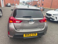 USED 2013 62 TOYOTA AURIS 1.8 VVT-h Excel Hatchback 5dr Petrol Hybrid CVT Euro 5 (s/s) (136 ps) MOT JAN 2027, 2 FORMER KEEPERS