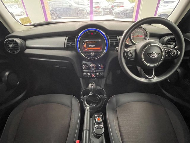 View our MINI HATCH COOPER