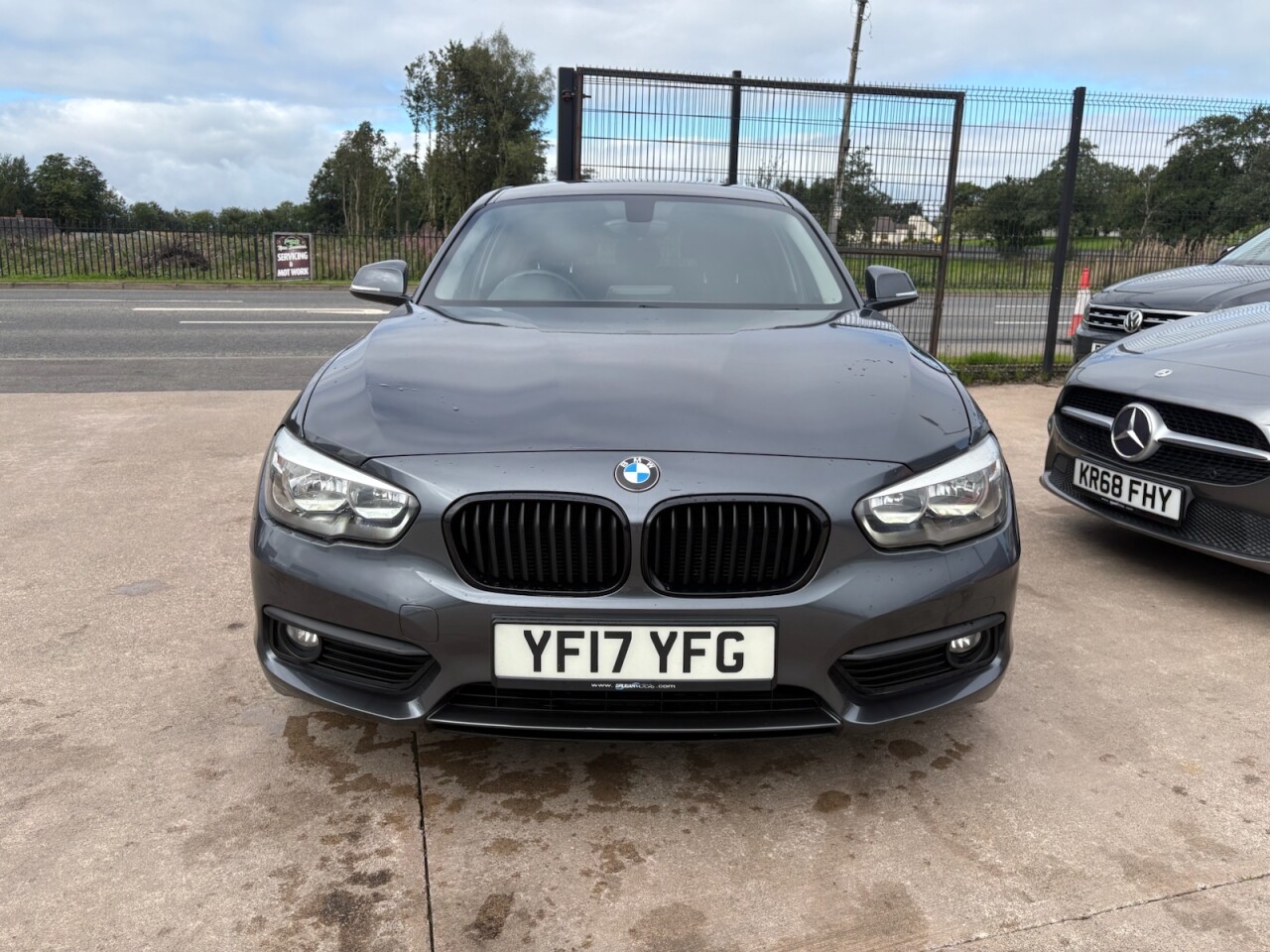 2017 BMW 1 SERIES 1.5 116d ED Plus Hatchback 5dr Diesel Manual Euro 6 (s/s) (116 ps) - vehicle photo 7 for sale on PureCar