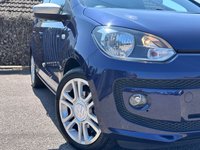 USED 2015 65 VOLKSWAGEN UP! 1.0 Club up! Hatchback 5dr Petrol Manual Euro 6 (75 ps) 