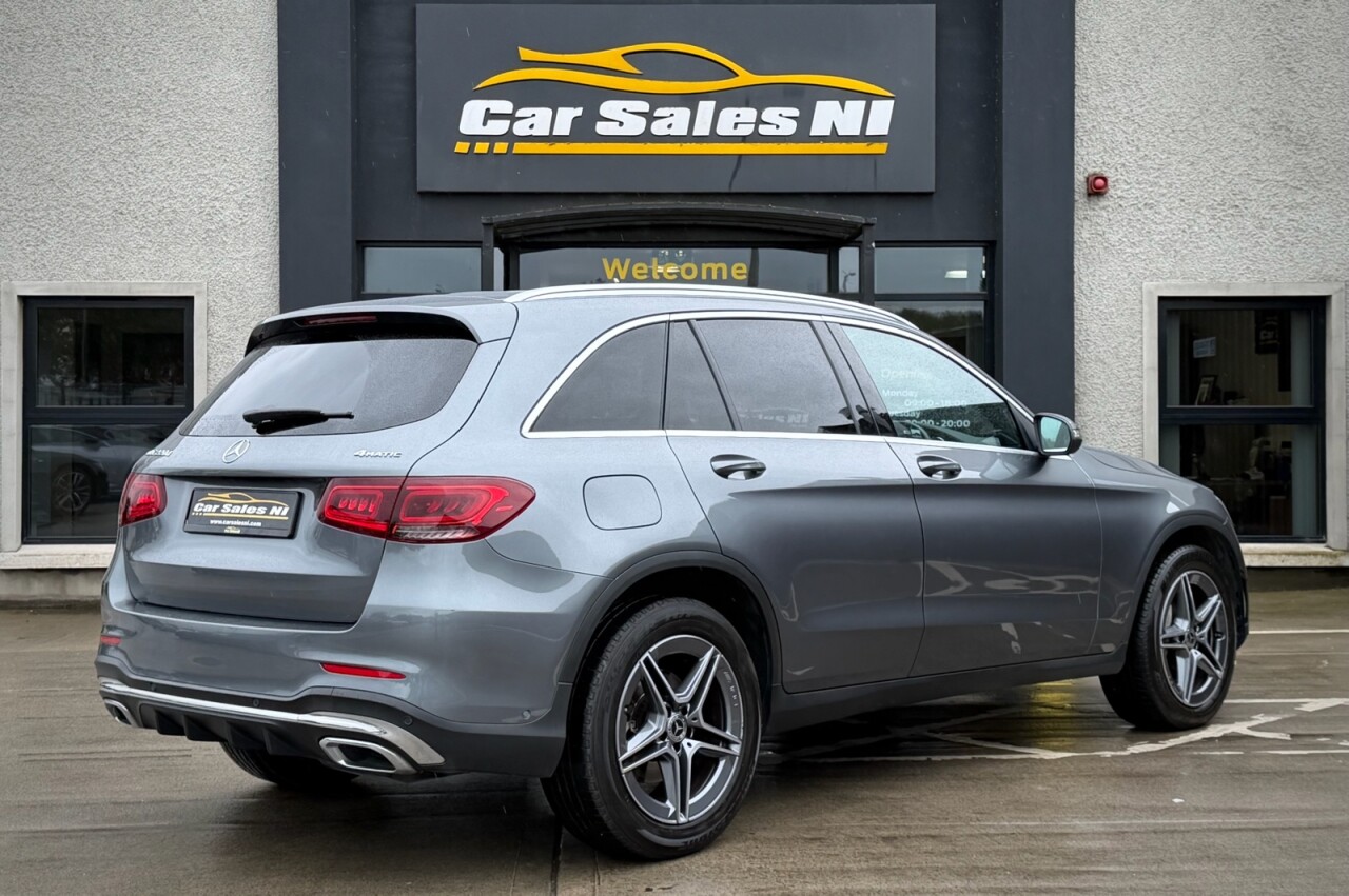 2022 MERCEDES GLC 2.0 GLC220d AMG Line SUV 5dr Diesel G-Tronic+ 4MATIC Euro 6 (s/s) (194 ps) - vehicle photo 3 for sale on PureCar