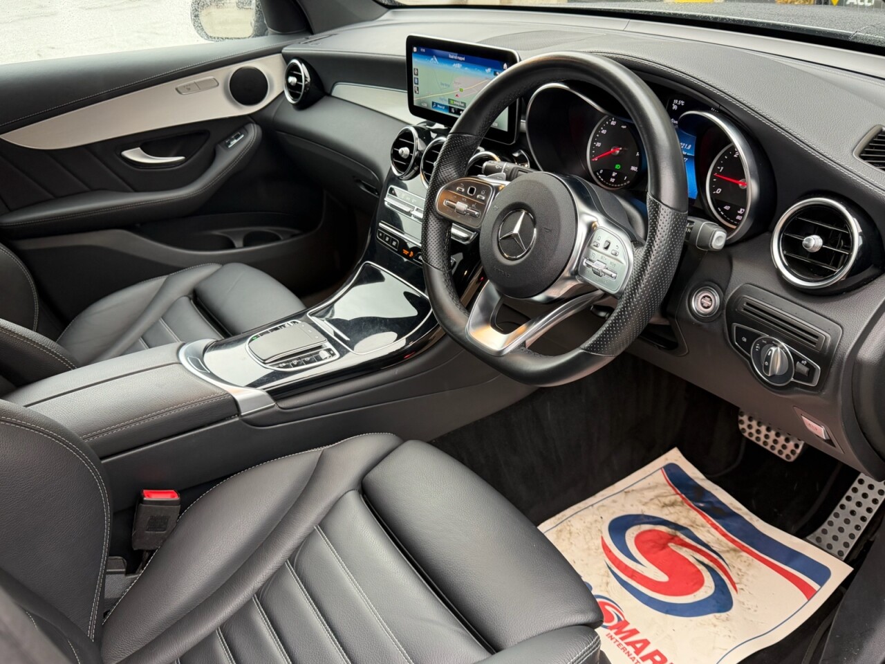2022 MERCEDES GLC 2.0 GLC220d AMG Line SUV 5dr Diesel G-Tronic+ 4MATIC Euro 6 (s/s) (194 ps) - vehicle photo 7 for sale on PureCar