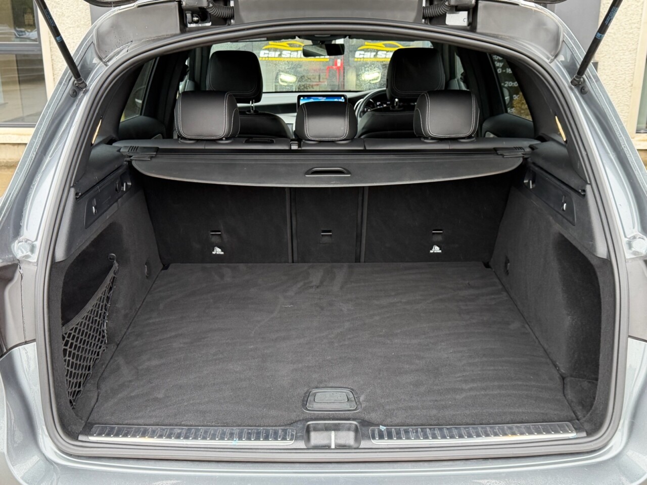 2022 MERCEDES GLC 2.0 GLC220d AMG Line SUV 5dr Diesel G-Tronic+ 4MATIC Euro 6 (s/s) (194 ps) - vehicle photo 17 for sale on PureCar