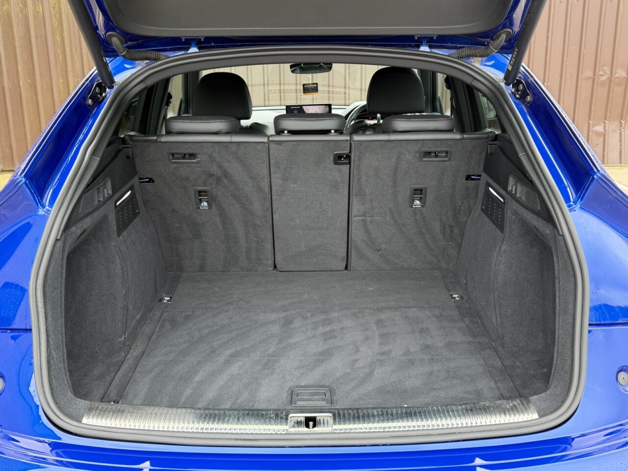 2023 AUDI Q5 S Line - vehicle photo 17 for sale on PureCar