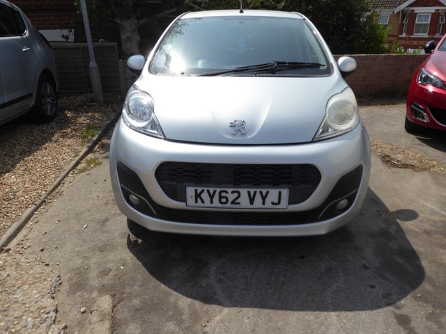 View our PEUGEOT 107
