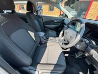 USED 2023 23 HYUNDAI KONA 1.6 h-GDi SE Connect SUV 5dr Petrol Hybrid DCT Euro 6 (s/s) (141 ps) FULL SERVICE HISTORY