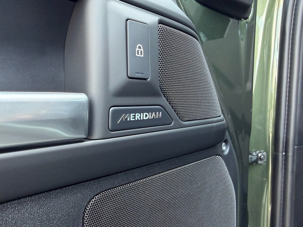USED 2026 26 LAND ROVER DEFENDER 110 3.0 D250 MHEV X-Dynamic HSE Hard Top SUV 5dr Diesel Auto 4WD MWB Euro 6 (s/s) (249 ps) URBAN, ELEC TOW BAR, REAR SEAT CONV
