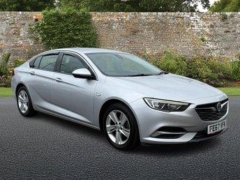 2017 VAUXHALL INSIGNIA
