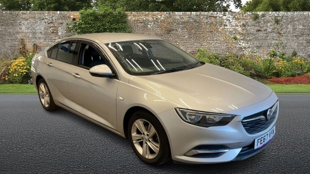 View our VAUXHALL INSIGNIA