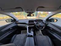 USED 2020 20 PEUGEOT 5008 1.2 PureTech GPF Allure SUV 5dr Petrol EAT Euro 6 (s/s) (130 ps) 