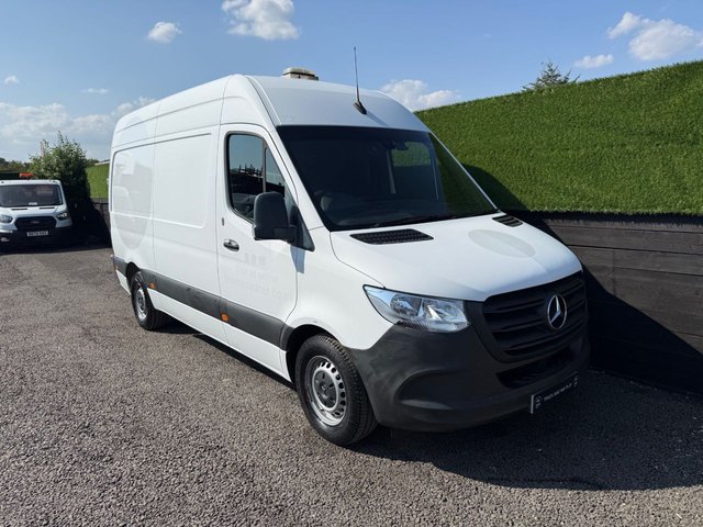 View our MERCEDES-BENZ SPRINTER