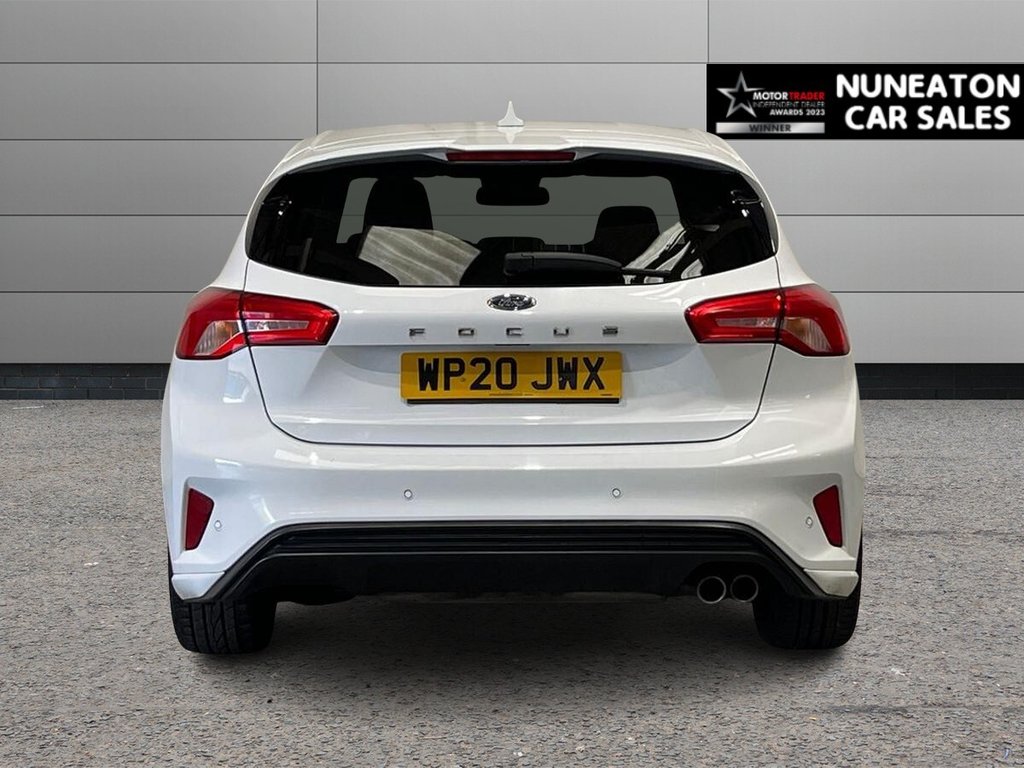 2020 Ford Focus — image 4